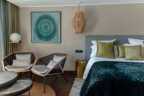 anchor-links-Boho Club